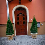 Bed & Breakfast Sungarden-velky Meder Veľký Meder