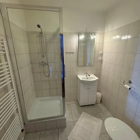 Sungarden-velky Meder فندق مبيت وإفطار