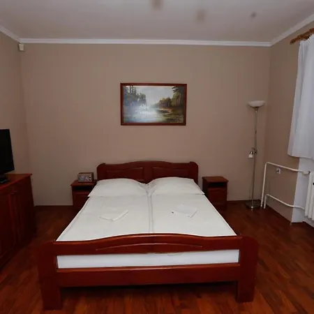 Sungarden-velky Meder فندق مبيت وإفطار Veľký Meder